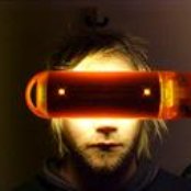 Eight - List pictures