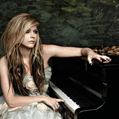 Avril Lavigne - List pictures