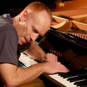 Jon Schmidt - List pictures