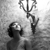 Dia Frampton - List pictures