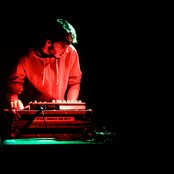 Fakear - List pictures