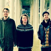 Lauv - List pictures