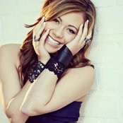 Amber Lily - List pictures