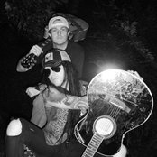 Bourbon Crow - List pictures