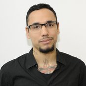 B-tight - List pictures