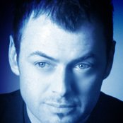 Perry Blake - List pictures