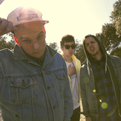 Novedades Carminha - List pictures