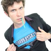 Toby Turner - List pictures
