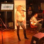 Gwenno - List pictures