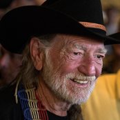 Willie Nelson - List pictures