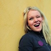 Anna Puu - List pictures