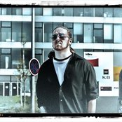 Hard Target - List pictures