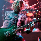 Chad Kroeger - List pictures
