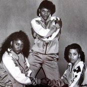 J.j. Fad - List pictures