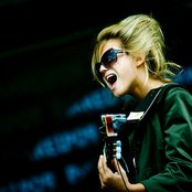 Selah Sue - List pictures