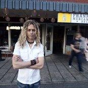 Phil Joel - List pictures