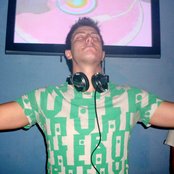 Tommy Love - List pictures