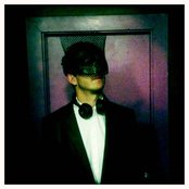 Monarchy - List pictures