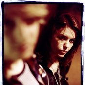 Blood Red Shoes - List pictures