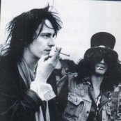 Izzy Stradlin - List pictures
