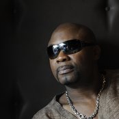 Low Deep T - List pictures