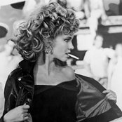 Olivia Newton-john - List pictures