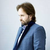Alfie Boe - List pictures