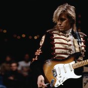 Eric Johnson - List pictures