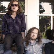 Yukon Blonde - List pictures