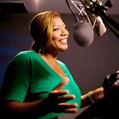 Queen Latifah - List pictures