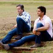 Victor E Leo - List pictures