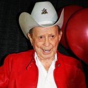 Little Jimmy Dickens - List pictures