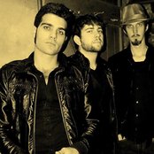 The Queen Killing Kings - List pictures