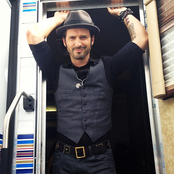 Tony Lucca - List pictures