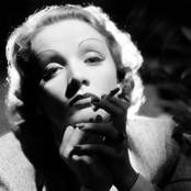 Marlene Dietrich - List pictures