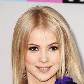 Mika Newton - List pictures