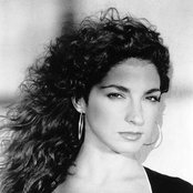 Gloria Estefan - List pictures
