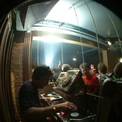 London Elektricity - List pictures