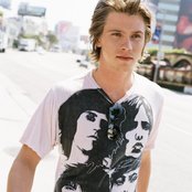 Garrett Hedlund - List pictures