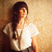 Meredith Andrews - List pictures