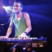 Gabriel Garzon-montano - List pictures