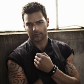 Ricky Martin - List pictures