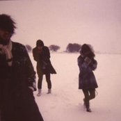 Esben And The Witch - List pictures