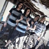 Get Scared - List pictures