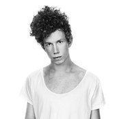 Erik Hassle - List pictures