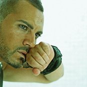 Rober Hatemo - List pictures