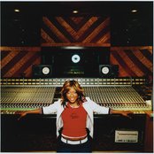 Jully Black - List pictures