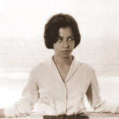 Nara Leão - List pictures