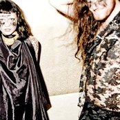 D'eon - List pictures