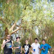 Heavy Heavy Low Low - List pictures